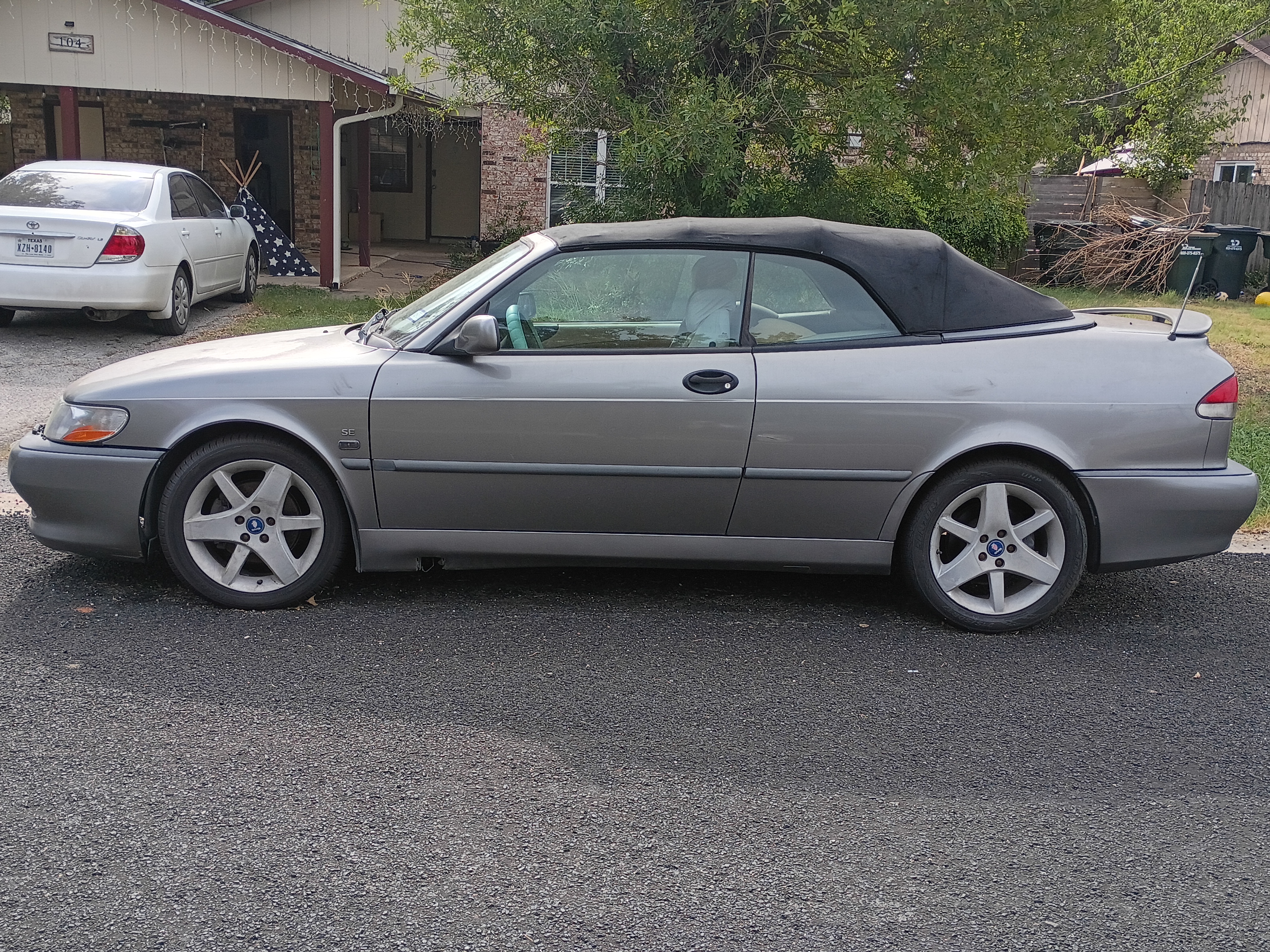 Used 2003 Saab 9-3 SE FWD image 4