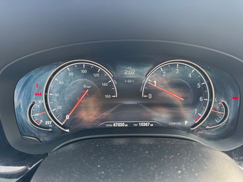 Used 2018 BMW M550i xDrive image 13