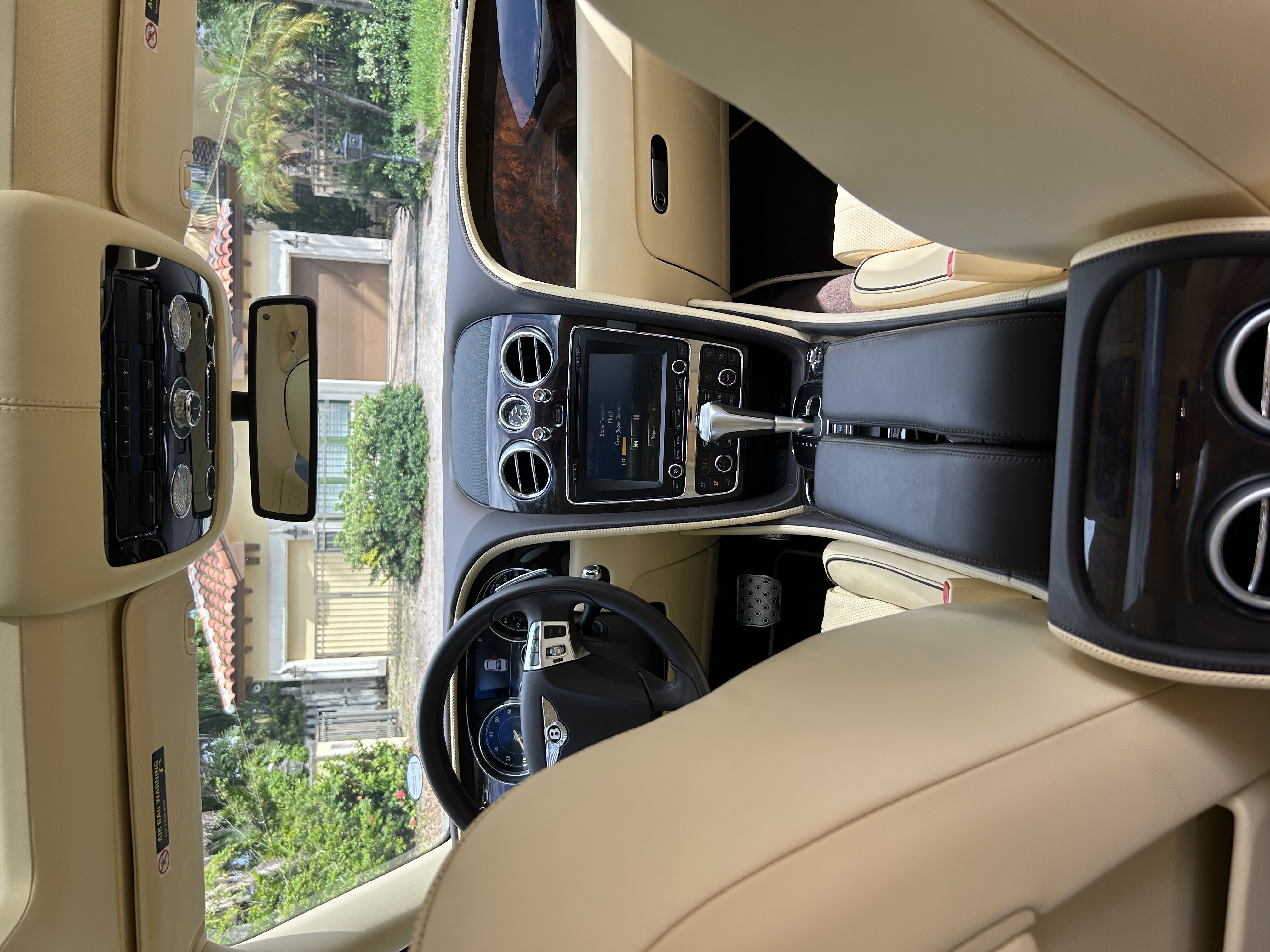 Used 2016 Bentley Flying Spur V8 AWD/4WD image 12