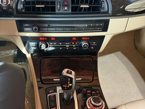 Used 2013 BMW 535i Sedan w/ Premium Pkg RWD image 9