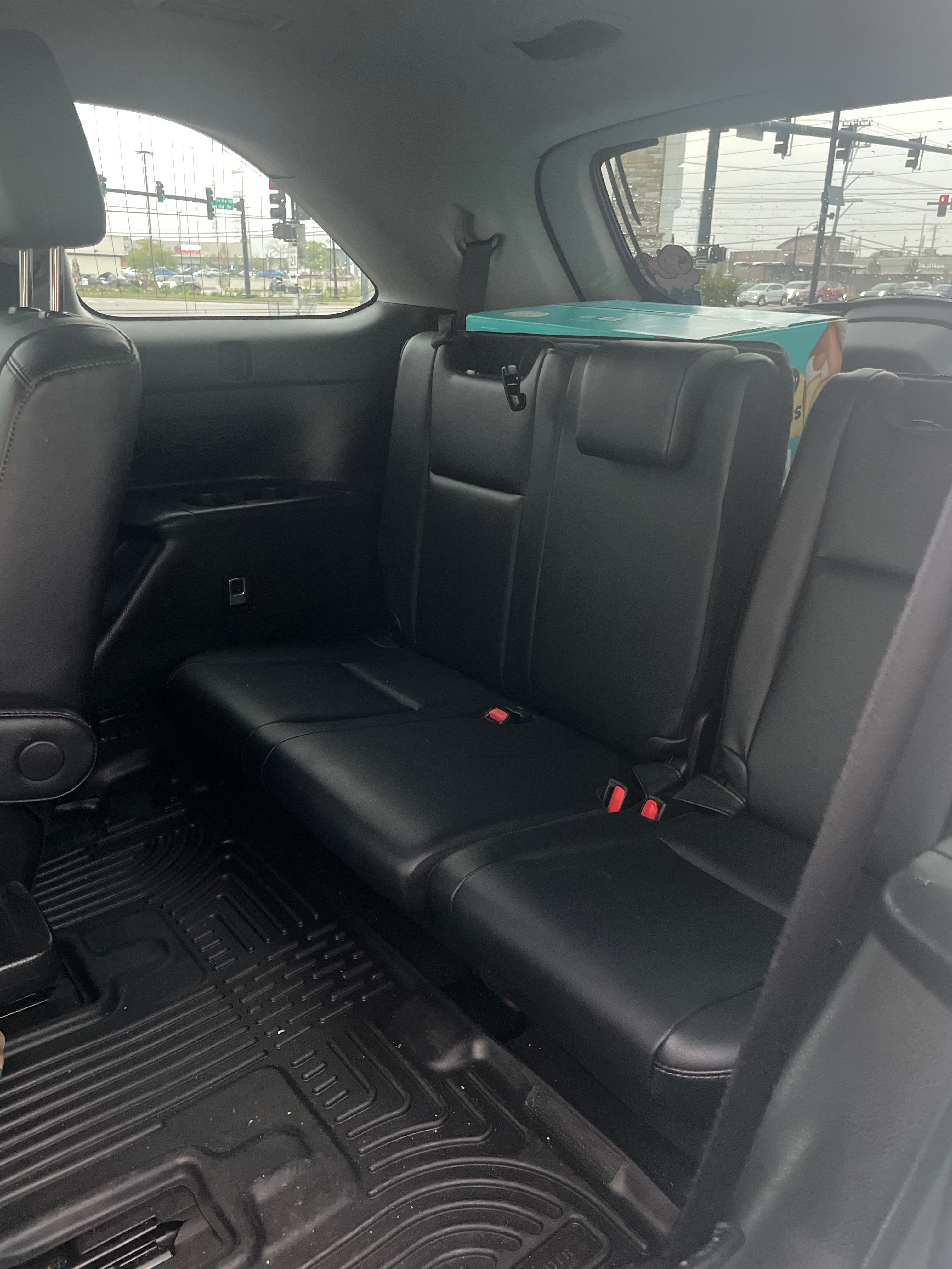 Used 2019 Toyota Highlander XLE AWD/4WD image 14
