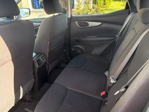 Used 2019 Nissan Rogue Sport S FWD image 25