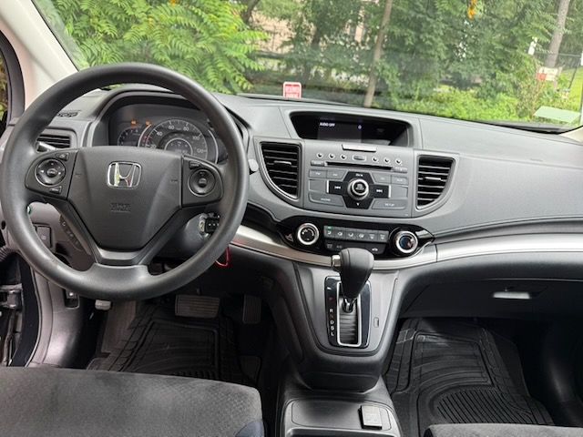 Used 2016 Honda CR-V LX image 9