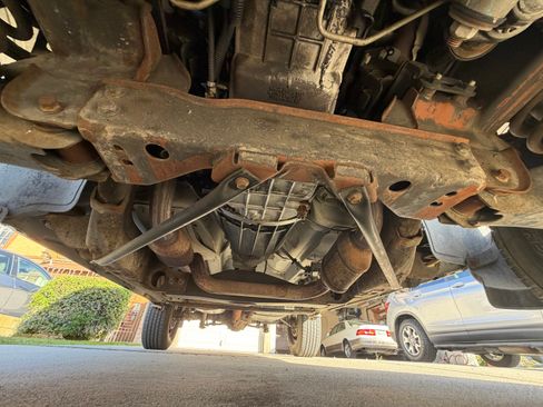 Used 2005 GMC Sierra 1500 W/T image 11