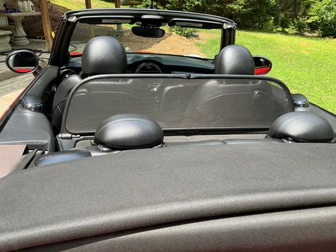Used 2017 MINI Cooper S FWD image 10