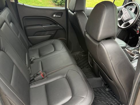 Used 2016 GMC Canyon SLT w/ Driver Alert Package AWD/4WD image 15