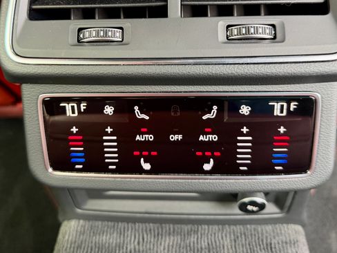 Used 2021 Audi S6 Prestige w/ Prestige Package AWD/4WD image 16