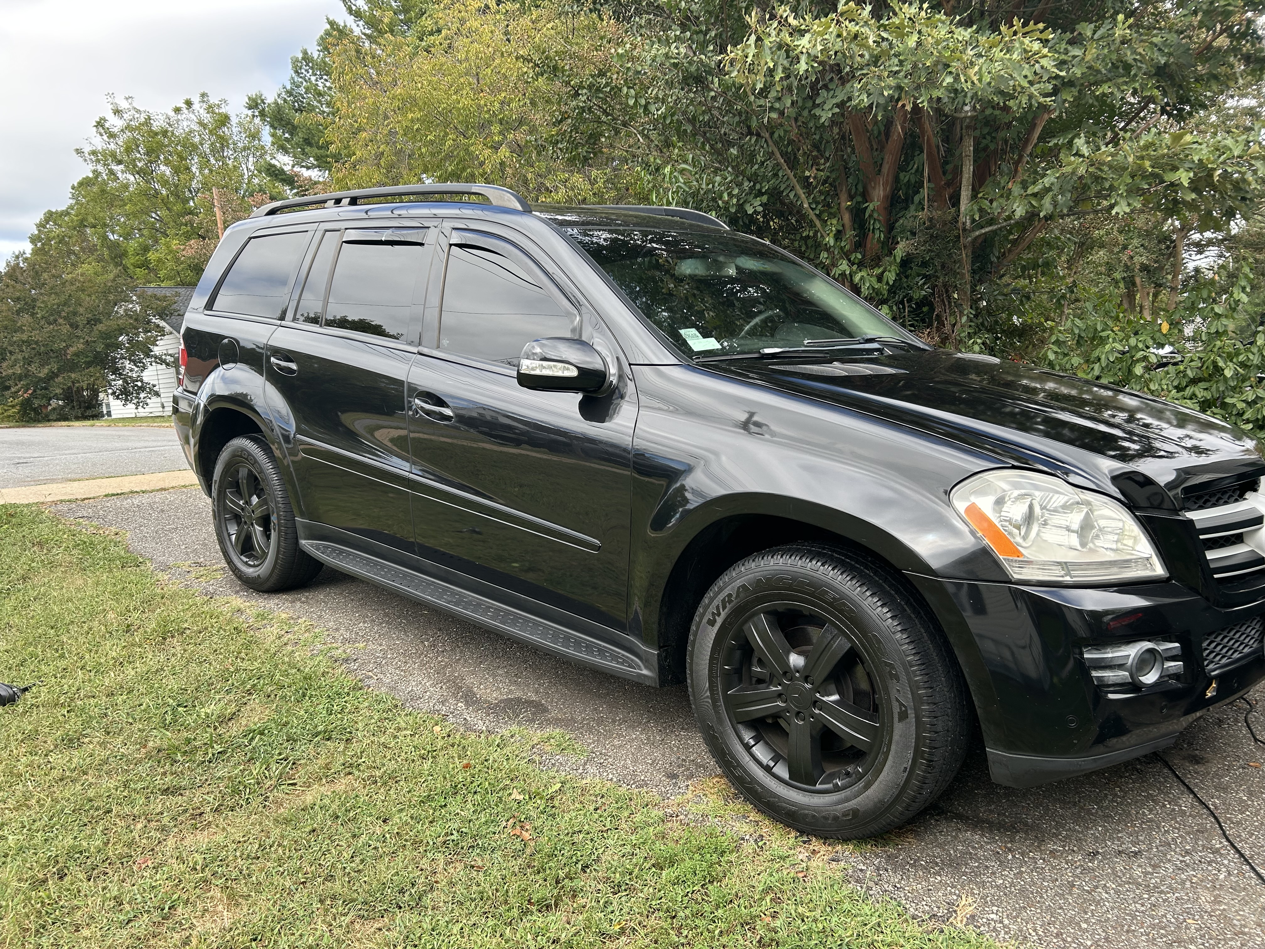 Used 2008 Mercedes-Benz GL 450 4MATIC image 2