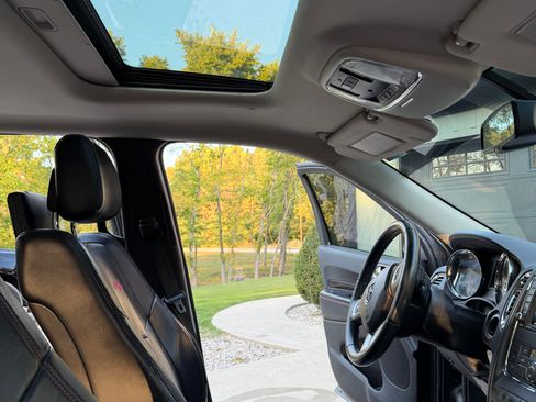 Used 2012 Dodge Durango R/T w/ Leather Interior Group image 15