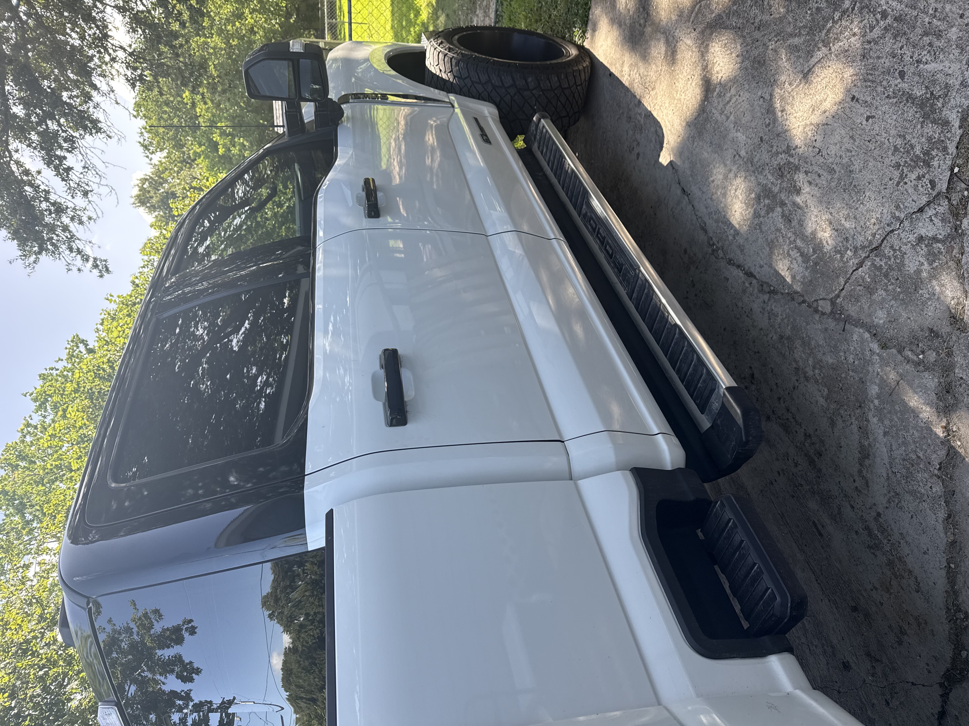 Used 2023 Ford F350 Lariat w/ Chrome Package AWD/4WD image 17