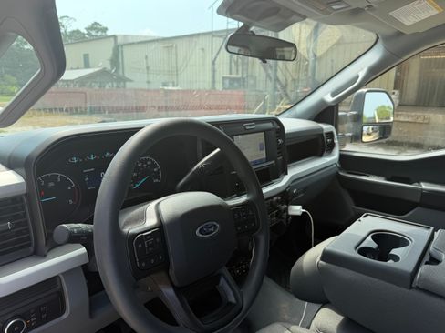 Used 2026 Ford F250 XL w/ STX Appearance Package AWD/4WD image 11
