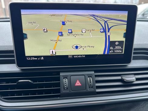 Used 2018 Audi Q5 2.0T Premium Plus image 5