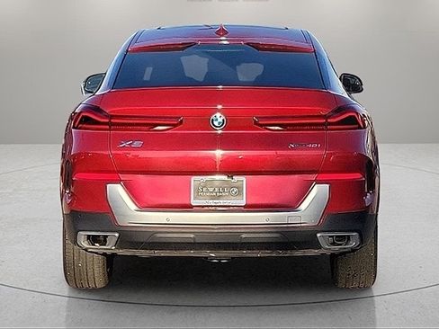 Used 2023 BMW X6 xDrive40i AWD/4WD image 4