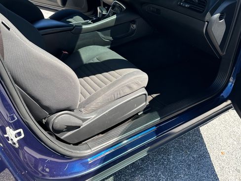 Used 2015 Dodge Challenger SXT Plus w/ Sound Group II image 16