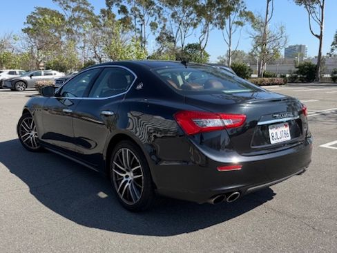 Used 2015 Maserati Ghibli image 12