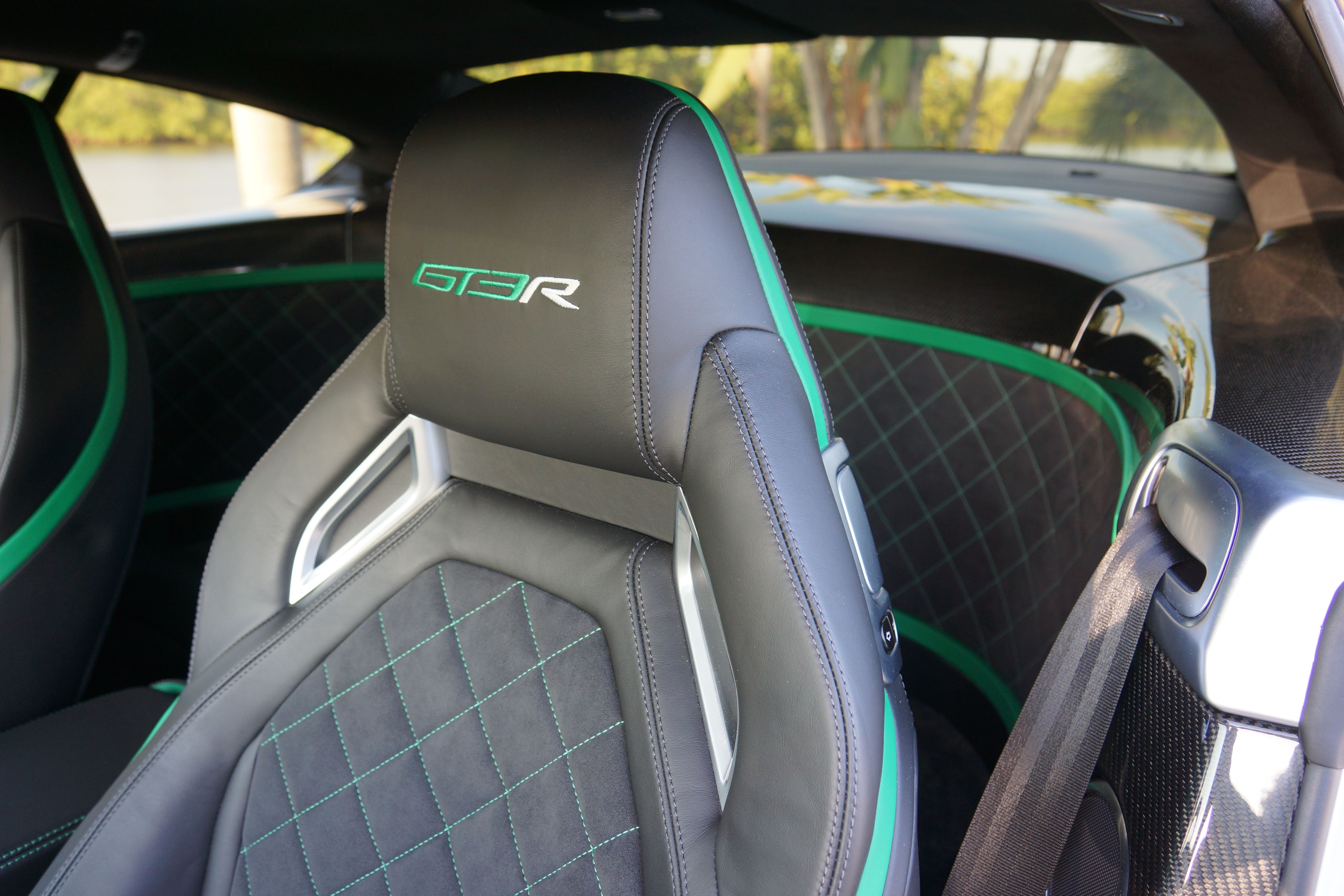 Used 2015 Bentley Continental GT3-R AWD/4WD image 25