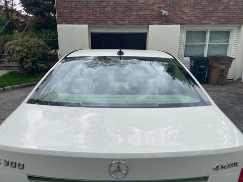 Used 2009 Mercedes-Benz C 300 4MATIC Sedan image 9