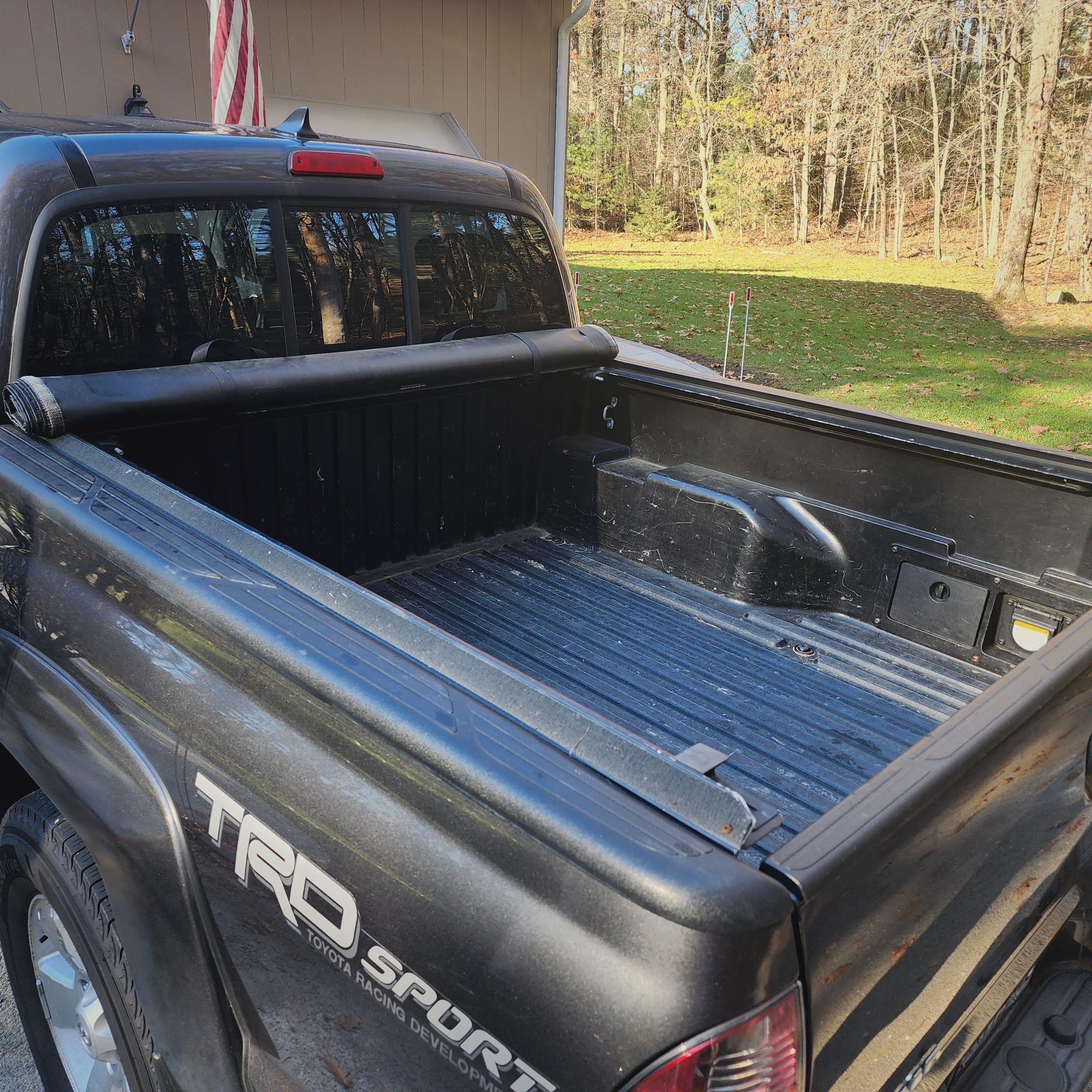 Used 2015 Toyota Tacoma 4x4 Double Cab w/ TRD Sport Package image 10