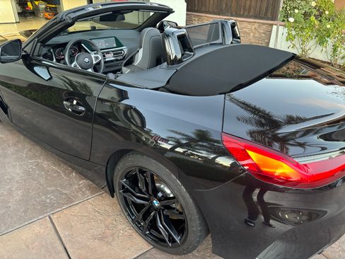 Used 2020 BMW Z4 sDrive30i w/ M Sport Package image 10