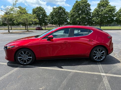 Used 2020 MAZDA MAZDA3 AWD Hatchback image 6