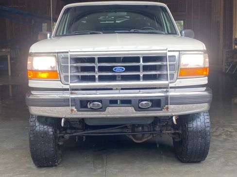 Used 1996 Ford F350 4x4 Crew Cab image 1