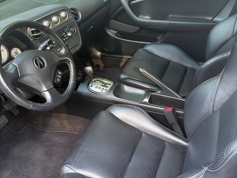Used 2005 Acura RSX FWD image 2