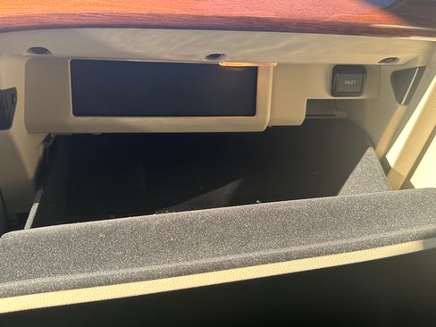 Used 2023 Audi A4 2.0T Premium w/ Convenience Package image 26