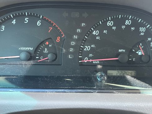 Used 2004 Toyota Camry SE image 12