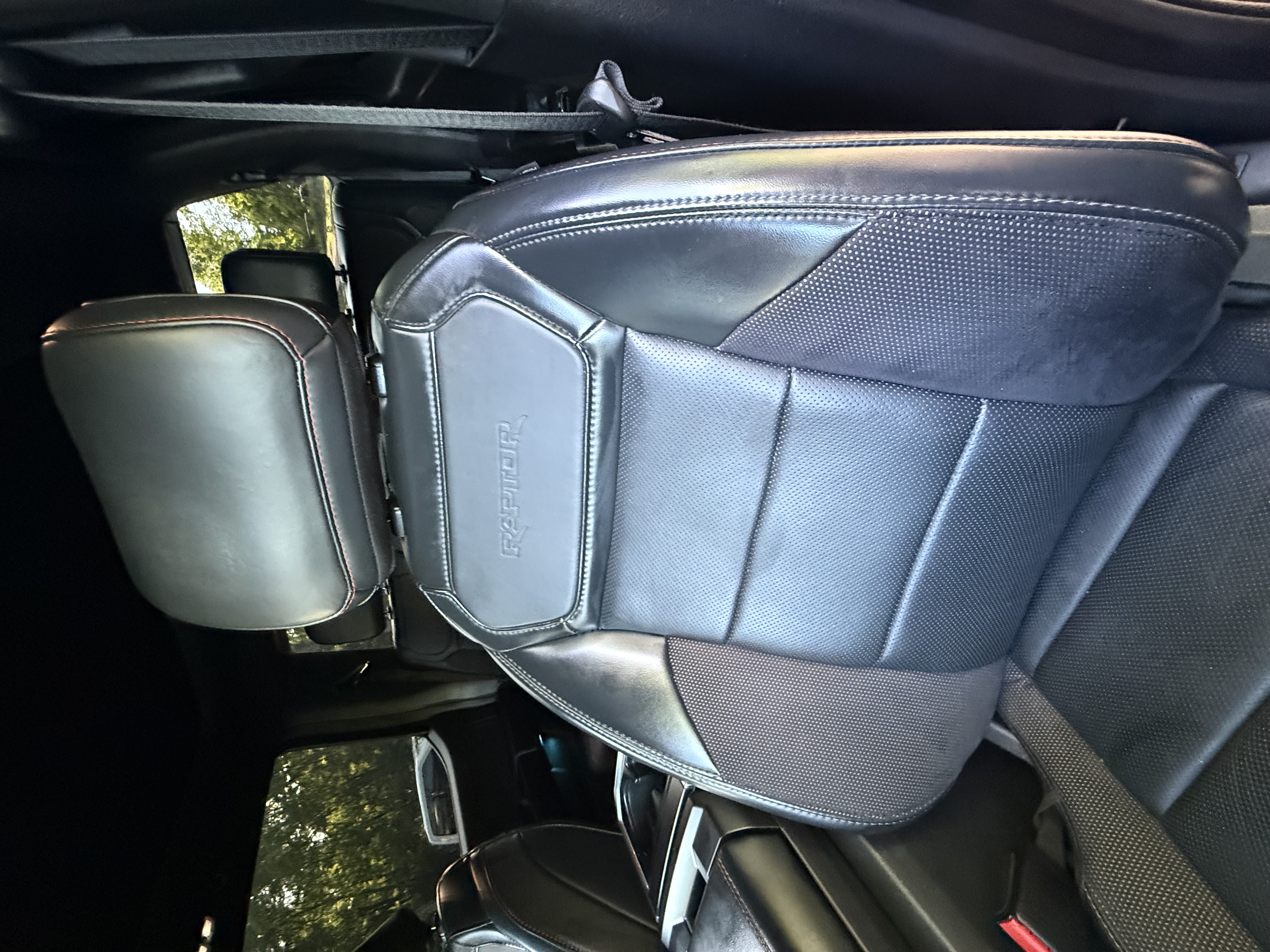 Used 2024 Ford F150 Raptor AWD/4WD image 4