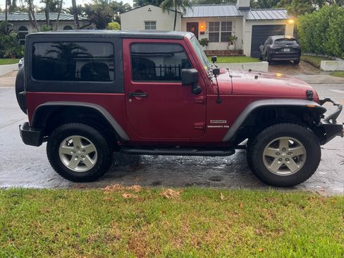 Used 2012 Jeep Wrangler Sport w/ Trailer Tow Group AWD/4WD image 2