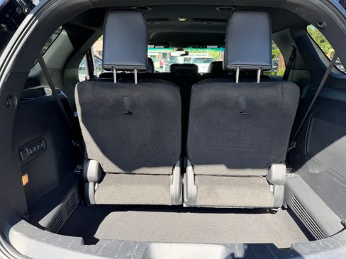 Used 2016 Ford Explorer Limited w/ Equipment Group 301A image 13