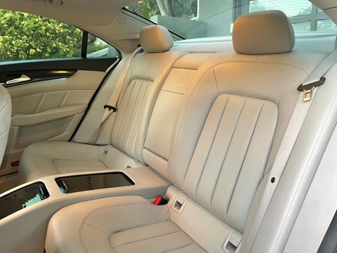 Used 2012 Mercedes-Benz CLS 550 image 13