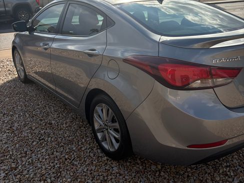 Used 2015 Hyundai Elantra SE w/ Option Group 02 image 6