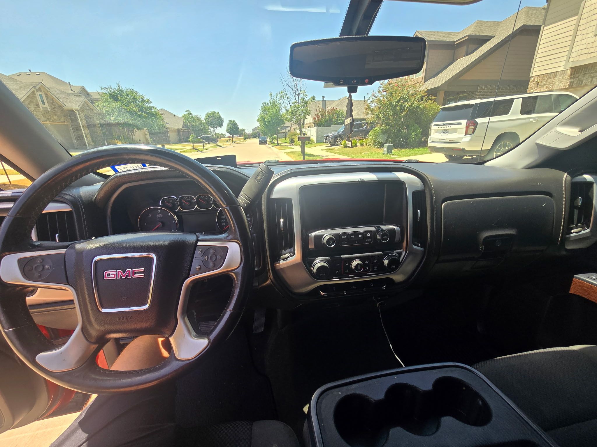 Used 2015 GMC Sierra 1500 SLE w/ SLE Value Package AWD/4WD image 8