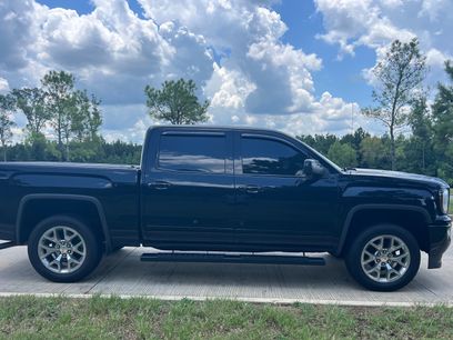 Used 2018 GMC Sierra 1500 SLT w/ SLT Preferred Package