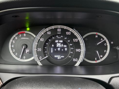 Used 2016 Honda Accord EX-L image 11