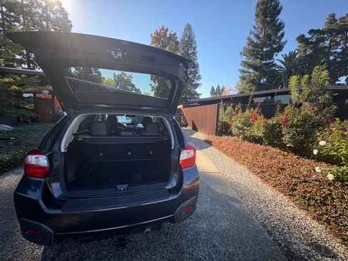 Used 2015 Subaru Crosstrek 2.0i Limited image 9