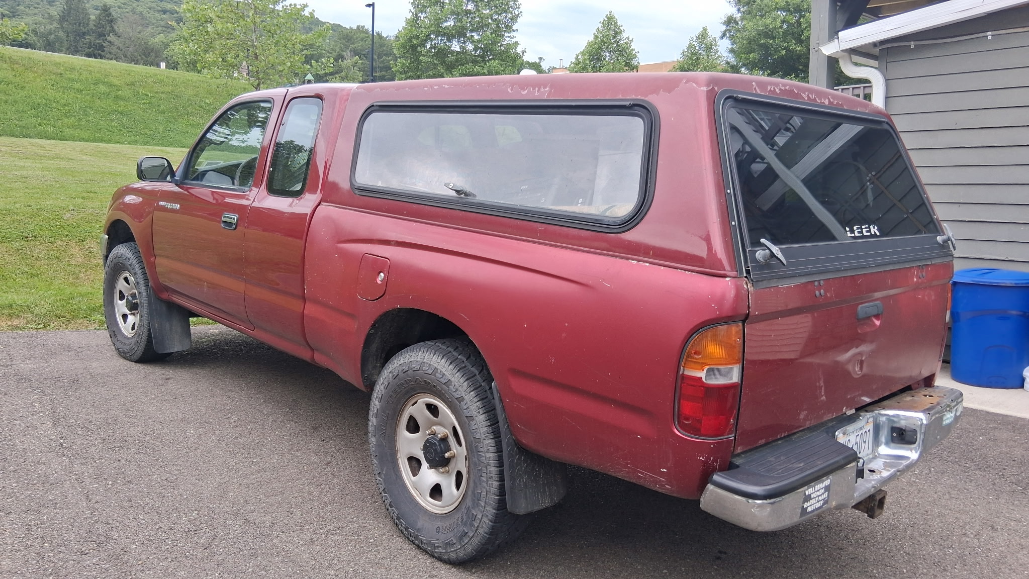 Used 1995 Toyota Tacoma 4x4 Xtracab V6 image 4