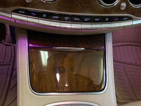 Used 2014 Mercedes-Benz S 550 Sedan image 11