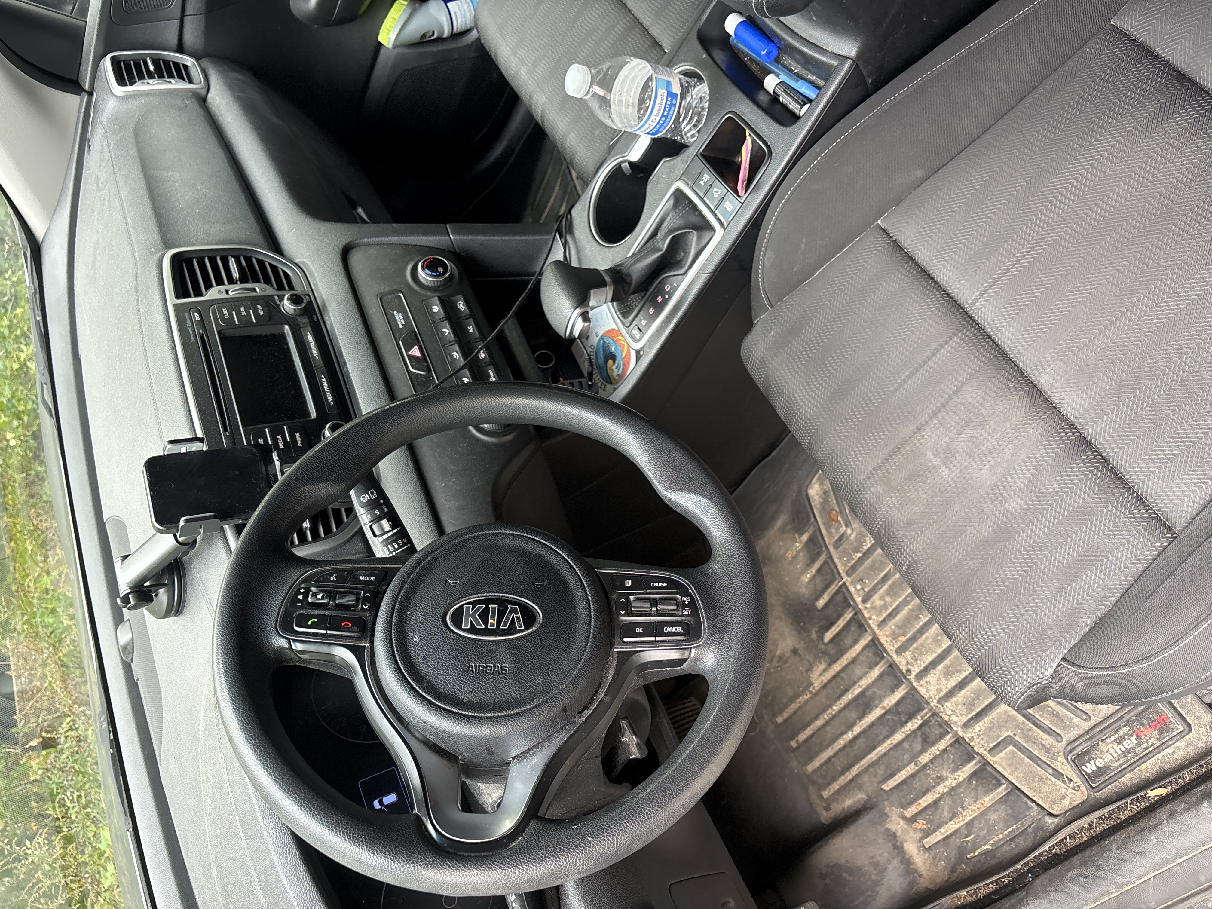 Used 2017 Kia Sportage LX AWD/4WD image 2