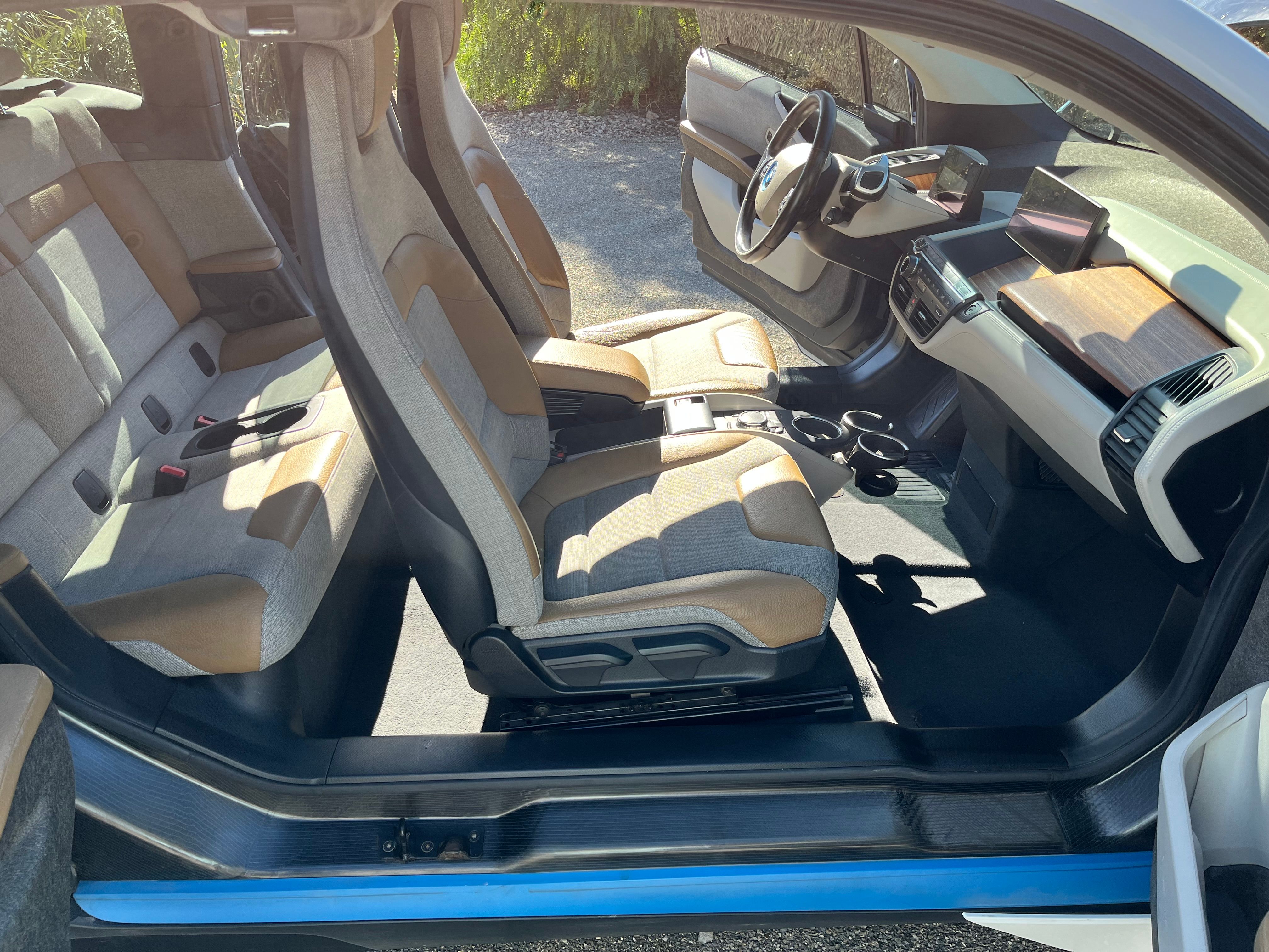 Used 2015 BMW i3 w/ Range Extender RWD image 27