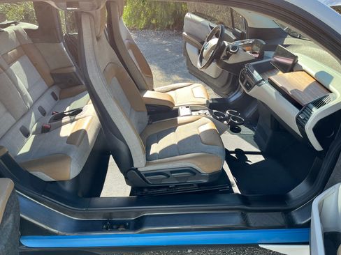Used 2015 BMW i3 w/ Range Extender image 28