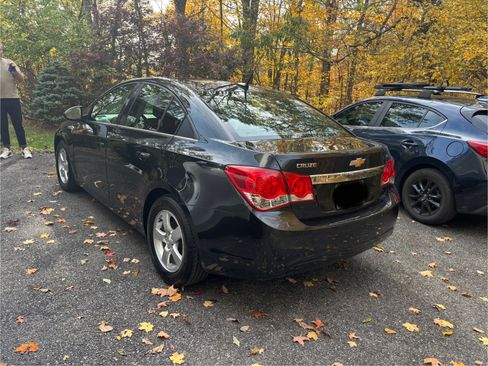 Used 2013 Chevrolet Cruze LT image 9