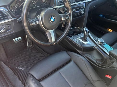 Used 2017 BMW 330i xDrive Sedan AWD/4WD image 6