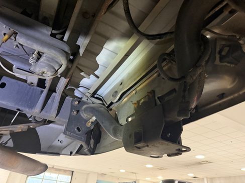 Used 2006 Dodge Ram 2500 Truck SLT image 12