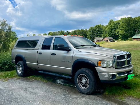 Used 2003 Dodge Ram 3500 Truck SLT AWD/4WD image 9
