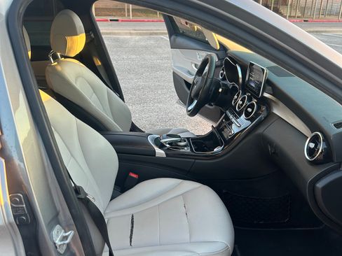 Used 2015 Mercedes-Benz C 300 Sedan image 27