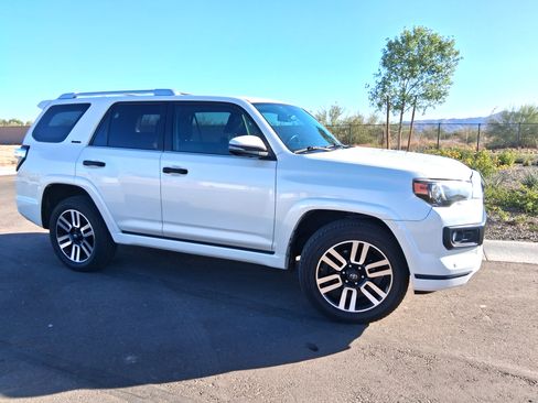 Used 2017 Toyota 4Runner Limited AWD/4WD image 1