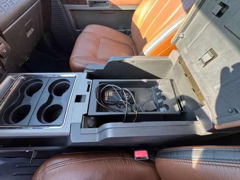 Used 2014 Ford F350 Platinum image 22