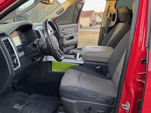 Used 2012 RAM 1500 Big Horn w/ Luxury Group image 9